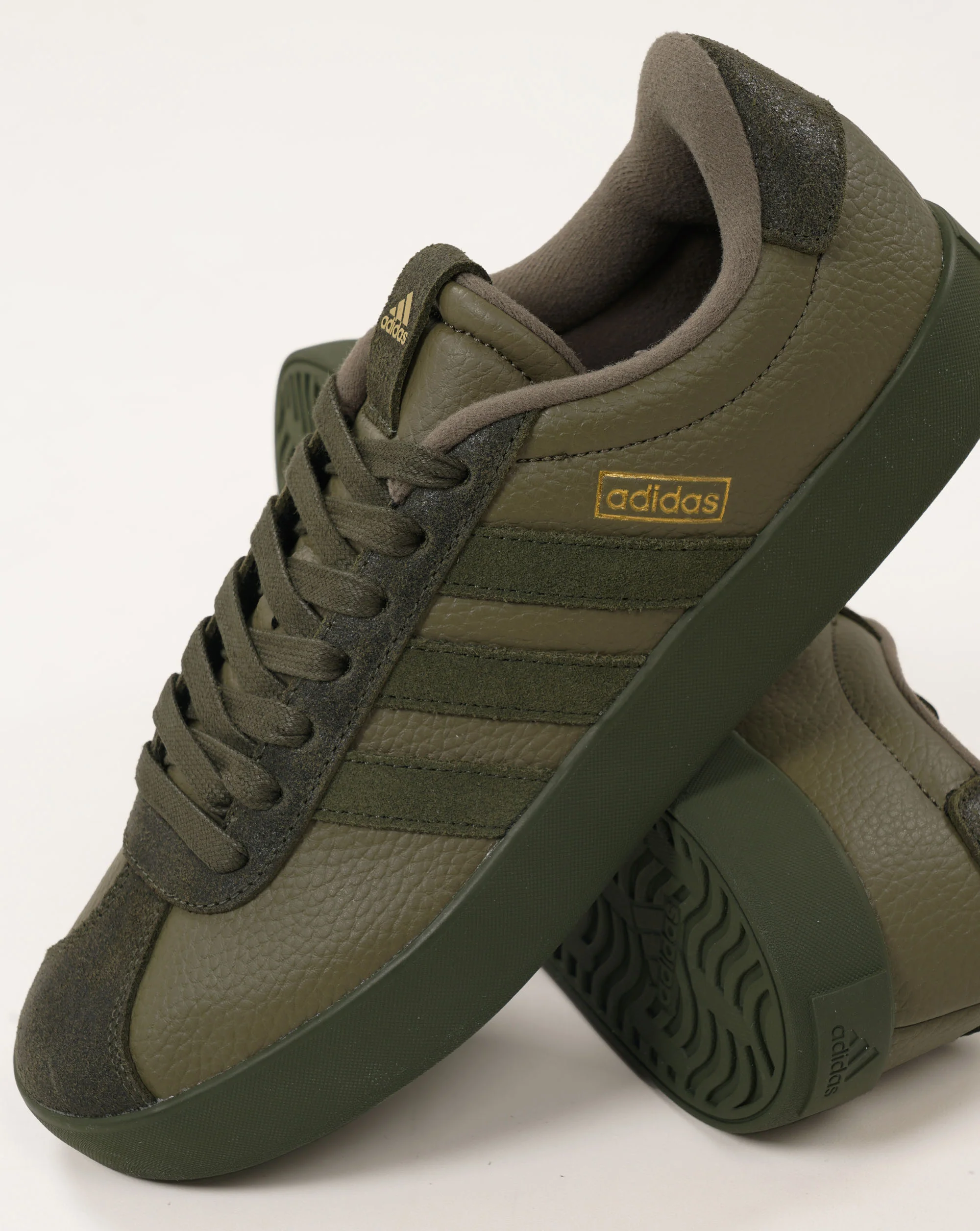 adidas Turnschuhe